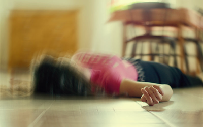 Người phụ nữ 26 tuổi tử vong đột ngột vì tự chữa đau họng theo cách "lạ đời" sau bữa lẩu cay