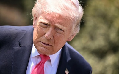 Tổng thống Donald Trump tiếp tục gửi thông điệp cứng rắn đến Iran