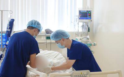 Vinmec Phú Quốc cứu sống bé trai Trung Quốc đuối nước ngưng tim 7 phút