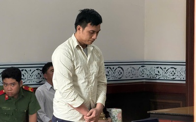 Nam thanh niên trẻ vào tù vì tò mò tin nhắn trong điện thoại người tình