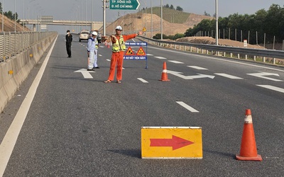 Đóng từng đoạn cao tốc Vũng Áng - Cam Lộ từ 22-26/4, tài xế cần lưu ý lộ trình