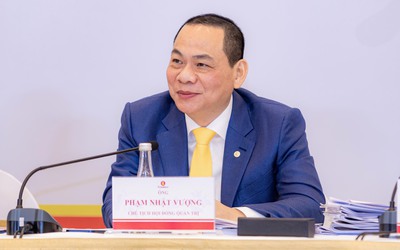 Ông Phạm Nhật Vượng: VinFast sẽ không bao giờ quay lại xe xăng
