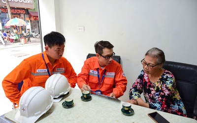 EVNHANOI đẩy mạnh triển khai các dịch vụ điện gia tăng nhằm đáp ứng nhu cầu ngày càng cao của khách hàng