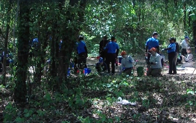 Phát hiện hài cốt nhiều trẻ em từ 3 đến 7 tuổi trong khu rừng