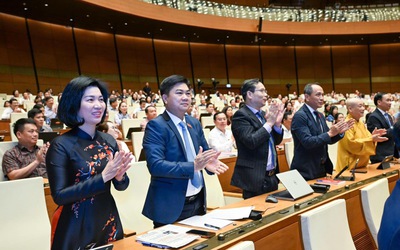 Quốc hội "chốt" trao cho Hà Nội 199 thẩm quyền đặc thù, vượt trội