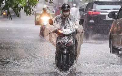 Dự báo thời tiết 27/4: Không khí lạnh bất ngờ dồn xuống, miền Bắc sắp hứng đợt mưa to kèm lốc sét