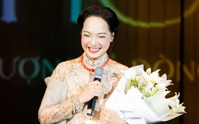 Nữ NSND có hôn nhân viên mãn hơn 30 năm, nhưng chưa một lần mặc váy cưới