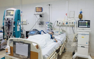 Đang ngồi học, bé 11 tuổi bất ngờ đổ gục ngừng tim