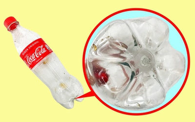 Vì sao đáy chai nước ngọt bằng nhựa thường có hình cánh hoa?