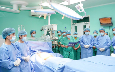 Một trái tim dừng lại, sáu cuộc đời được hồi sinh