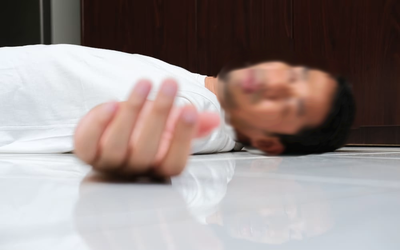 Người đàn ông 33 tuổi nguy kịch vì ham mát xa theo kiểu "chẳng giống ai"