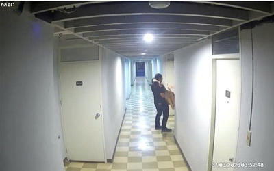 Nữ diễn viên bị nhân viên cứu hộ xâm hại trong lúc đang bất tỉnh