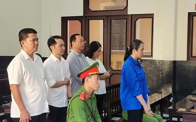 Nữ kế toán dùng thủ đoạn gì khiến dàn lãnh đạo "ngã ngựa"?