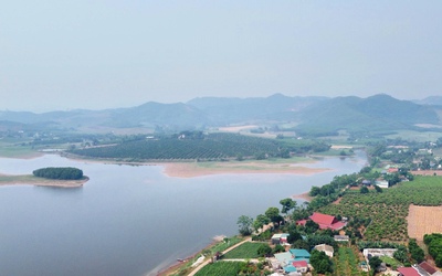 Vẻ đẹp yên bình ở Hồ Khe Lau và giấc mơ du lịch sinh thái 6.000 tỷ đồng