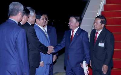 Thường trực Ban Bí thư bắt đầu chuyến thăm Campuchia