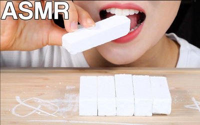 Cô gái trẻ nghiện ăn thứ khiến ai thấy cũng nổi da gà, sự thật phía sau gây sốc