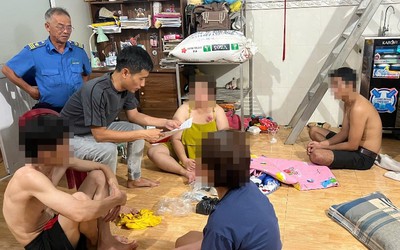Người phụ nữ U60 cùng 3 người đàn ông bị bắt quả tang làm chuyện mờ ám trong phòng trọ