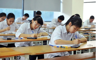 Thi TSA “nóng” chưa từng có: 22.000 thí sinh đổ bộ, điểm thi trải dài 10 tỉnh thành