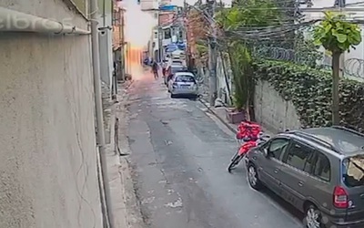 Nổ khí gas ở khu dân cư, 4 người thương vong