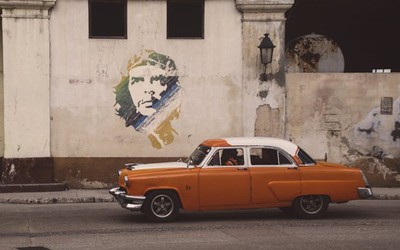 Mỹ áp dụng cấm vận mới, Chủ tịch nước Cuba tuyên bố cứng rắn