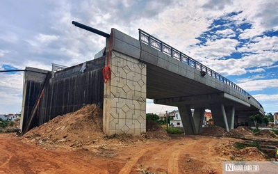 Nguyên nhân khiến dự án cầu vượt gần 200 tỷ đồng ở Quảng Trị khó về đích đúng hẹn