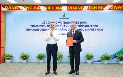 Công bố và trao quyết định Tổng Giám đốc Petrovietnam