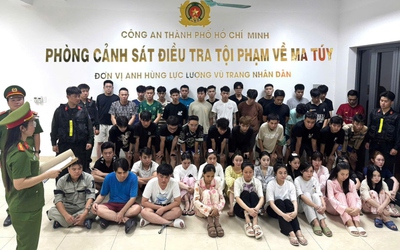 Triệt phá tụ điểm ma túy trong quán bar Revo, khởi tố 50 đối tượng