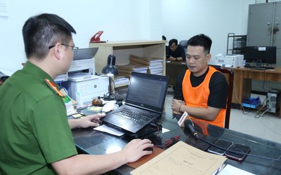 Triệt phá đường dây phát lậu bóng đá "Bún Chả TV", khởi tố 10 đối tượng