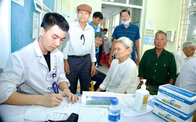 Từ 10/7/2026, những ai có thể được ưu tiên cấp thuốc miễn phí?