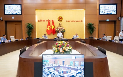 Thống nhất kiến nghị xem xét tổ chức một Kỳ họp không thường lệ của Quốc hội