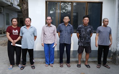 Khởi tố 6 đối tượng lừa bán "đồng đen" giả, chiếm đoạt hơn 300 triệu đồng