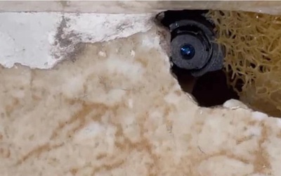 Lắp camera, vợ phát hiện chồng ngoại tình với nhiều người đàn ông
