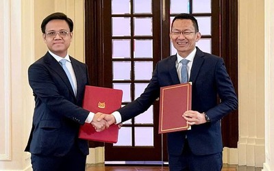 Becamex và A*STAR lập trung tâm nghiên cứu sản xuất tiên tiến trong hệ sinh thái VSIP