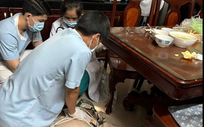 Hóc thịt khi ăn tối, cụ bà 81 tuổi ngừng tim