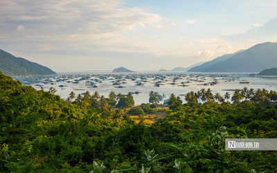 Cận cảnh vịnh biển hoang sơ được quy hoạch thành tổ hợp du lịch cao cấp ở Đắk Lắk