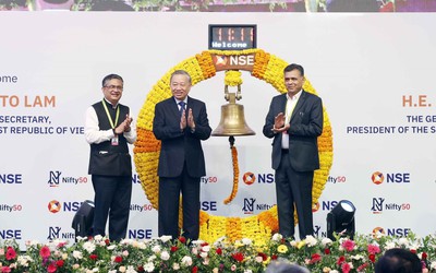 Tổng Bí thư, Chủ tịch nước Tô Lâm rung chuông tại sàn chứng khoán lớn nhất của Ấn Độ