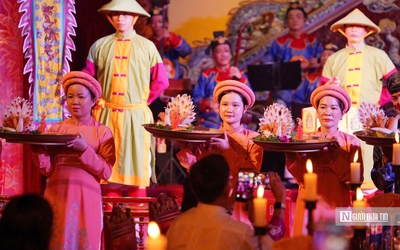 Từ cung đình đến dân gian: Hành trình tạo nên bản sắc ẩm thực Huế