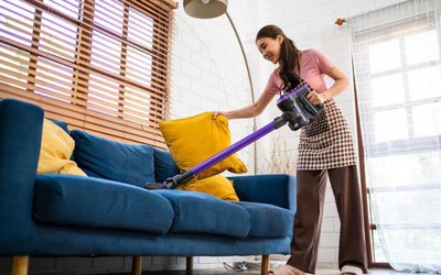 Xôn xao chuyện một gia đình tuyển giúp việc lương hơn 1,7 tỷ đồng