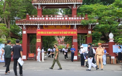 Hiệu trưởng trường THPT chuyên Quốc học Huế: Lứa học sinh trúng tuyển lớp 10 năm nay rất đặc biệt