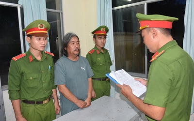Bắt tạm giam đối tượng phóng hỏa làm cha ruột tử vong