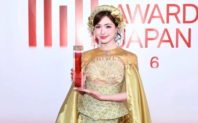 Ca sĩ Hòa Minzy đón tin vui
