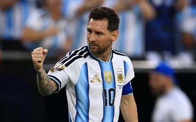 Siêu phẩm vào lưới Algeria của Messi, san bằng kỷ lục vĩ đại nhất lịch sử World Cup