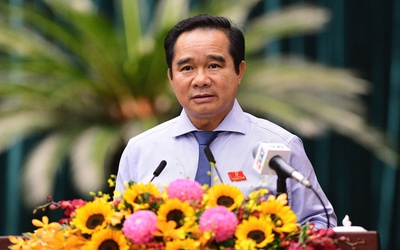Chủ tịch Tp.HCM: Không được trả lời dân bằng văn bản dài dòng rồi kết luận “theo quy định pháp luật”