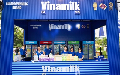 Vinamilk cùng trẻ em tận hưởng ngày hội mùa hè tại Phú Mỹ Hưng