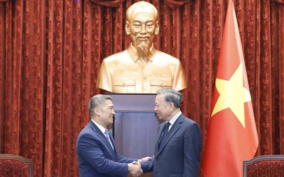 Tổng Bí thư, Chủ tịch nước Tô Lâm tiếp Quyền Bộ trưởng Hải quân Hoa Kỳ Hùng Cao