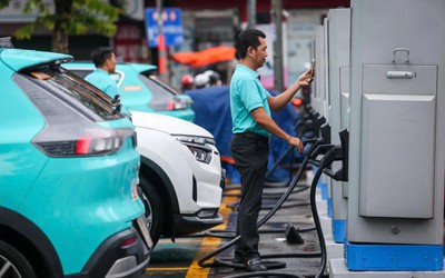 Bộ Công Thương yêu cầu các địa phương thống kê nhu cầu điện cho trạm sạc xe điện