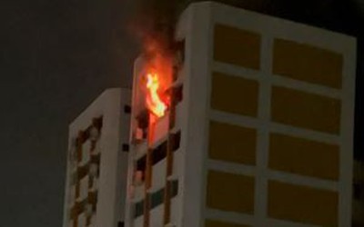 Người đàn ông 44 tuổi tự đốt nhà mình, lý do gây bất ngờ