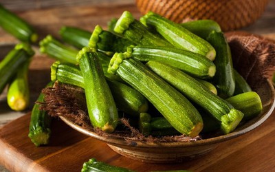 Phần thường bị bỏ đi của bí ngòi không ngờ là "kho dưỡng chất"