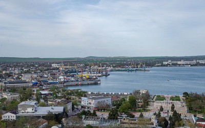 Ukraine tấn công bằng máy bay không người lái gây mất điện diện rộng tại Crimea