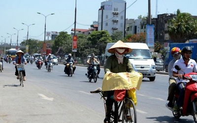 Không phải nhiệt độ, đây mới là nguyên nhân chính khiến miền Bắc oi bức cả ngày